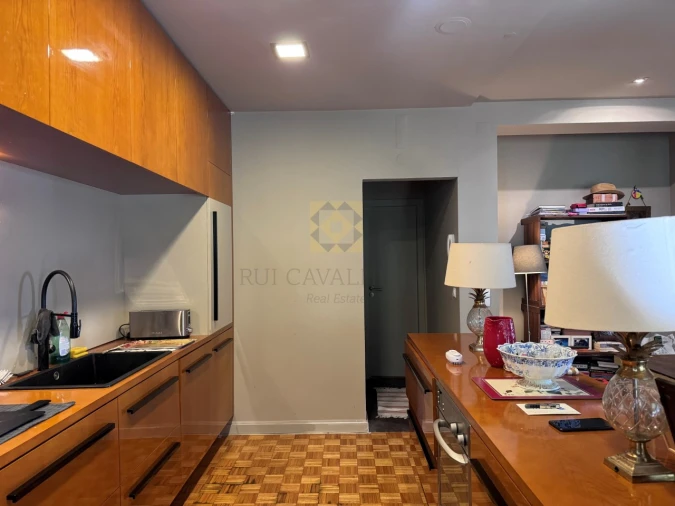 Apartamento T2 para Venda em Aldoar, Foz do Douro e Nevogilde Foto 4