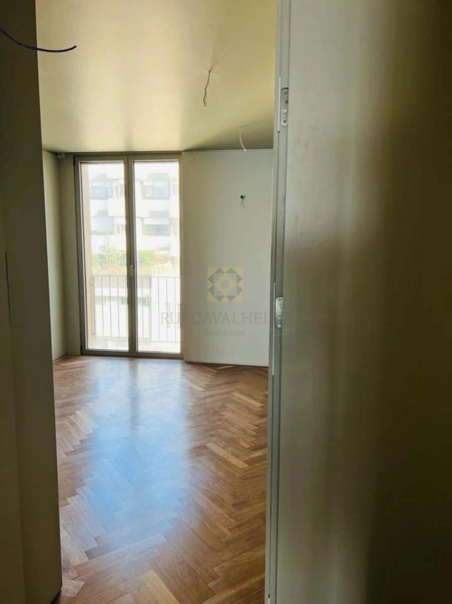 Apartamento T2 para Venda em Aldoar, Foz do Douro e Nevogilde Foto 24