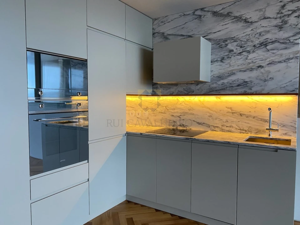 Apartamento T2 para Venda em Aldoar, Foz do Douro e Nevogilde Foto 21