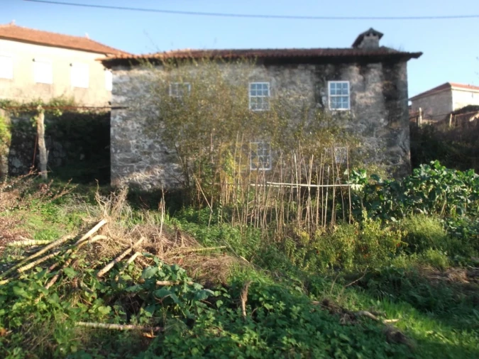 Moradia para Venda em Infesta