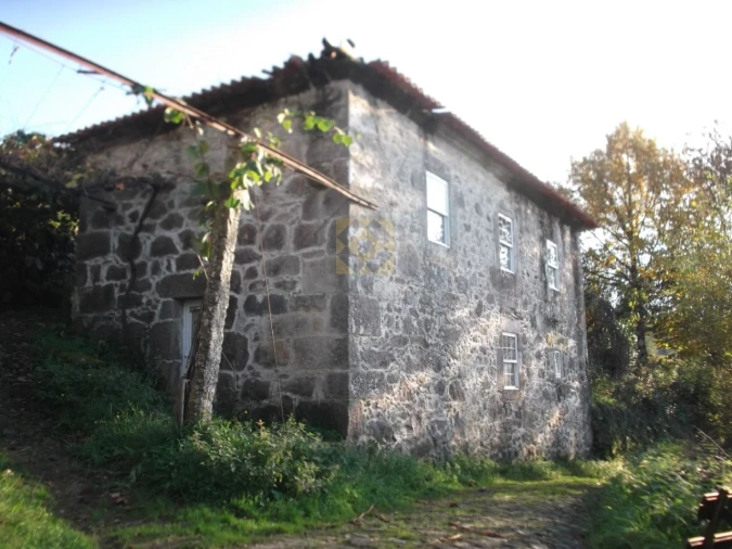 Moradia para Venda em Infesta Foto 2