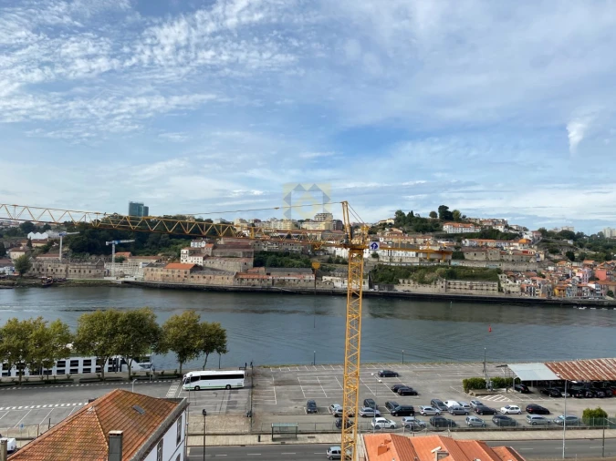 Prédio para Venda em Cedofeita, Santo Ildefonso, Sé, Miragaia, São Nicolau e Vitória Foto 25