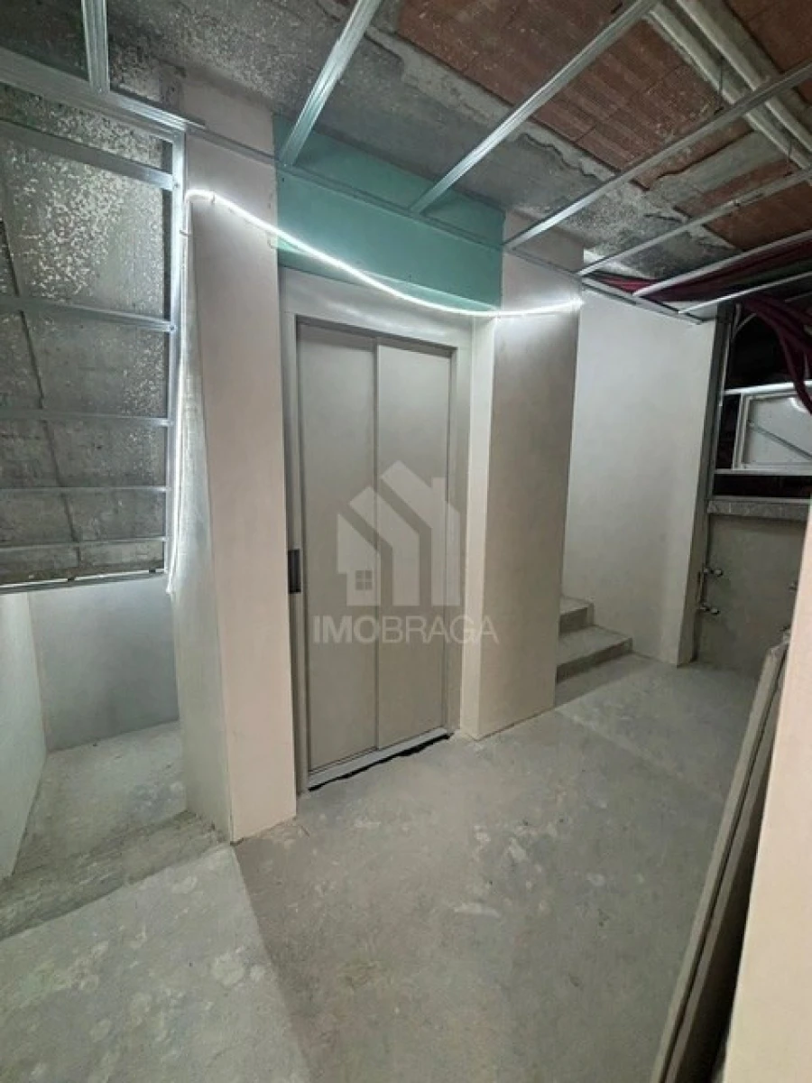 Apartamento T1 para Venda em Amares e Figueiredo Foto 22