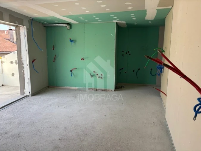 Apartamento T1 para Venda em Amares e Figueiredo Foto 27