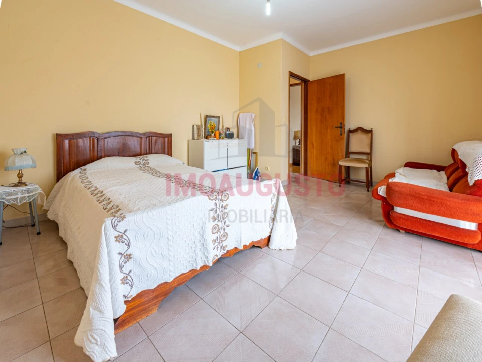 Moradia T2 para Venda em Souto Foto 8