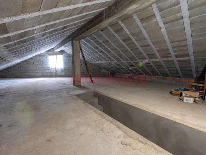 Moradia T2 para Venda em Souto Foto 9