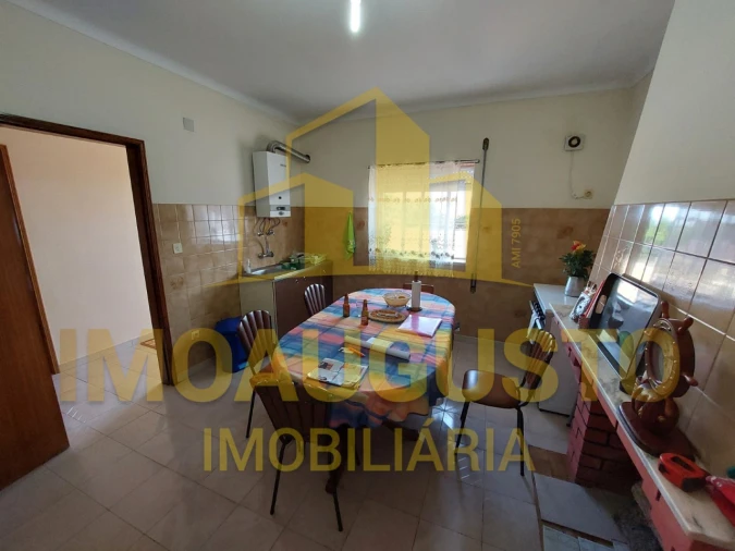 Moradia T2 para Venda em Souto Foto 4