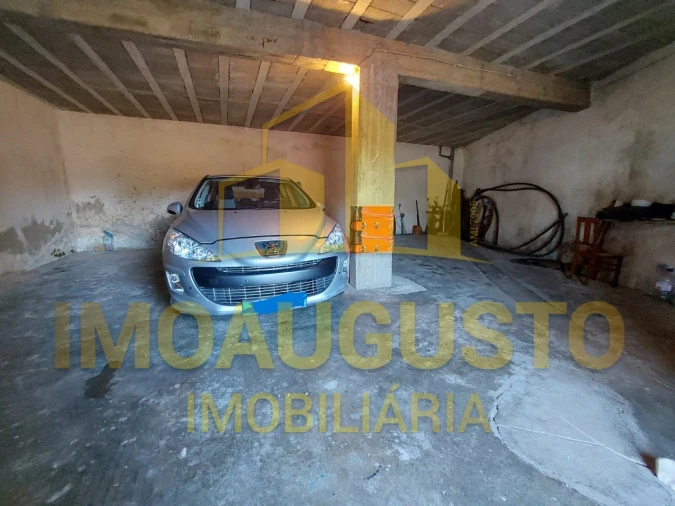 Moradia T2 para Venda em Souto Foto 8