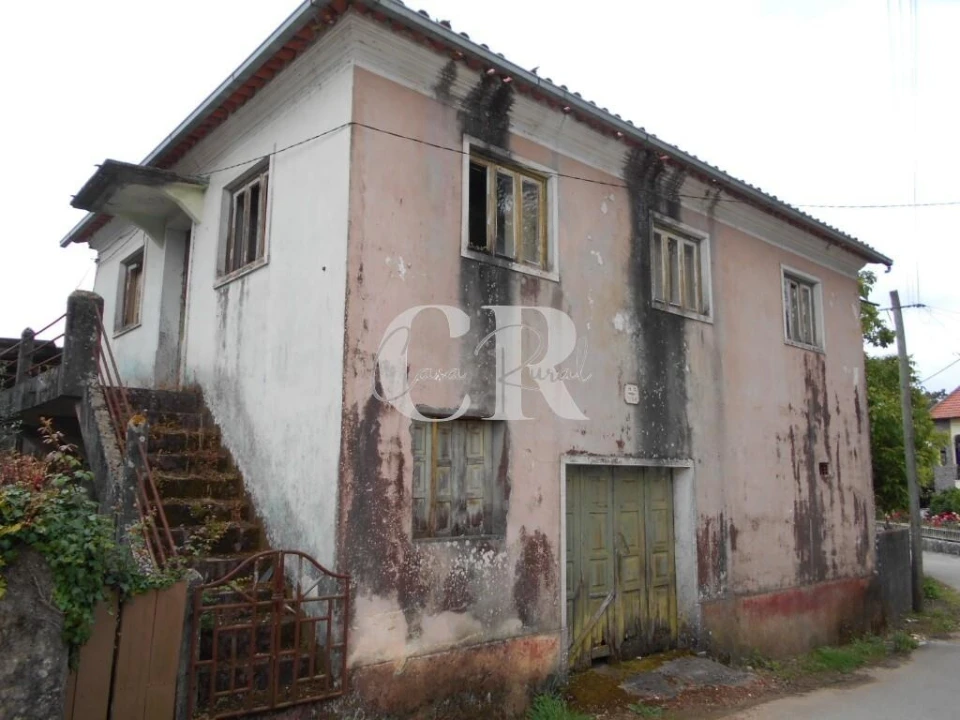 Moradia T4 para Venda em Santiago da Guarda Foto 3