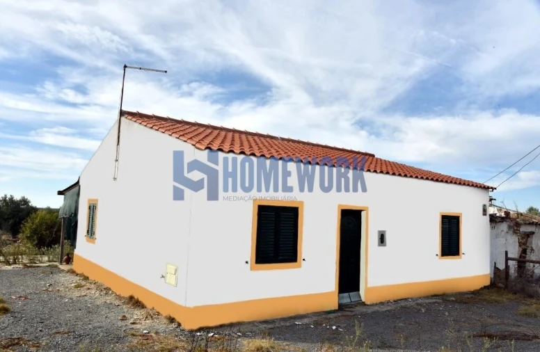 Quinta T2 para Venda em Ferreira do Alentejo e Canhestros