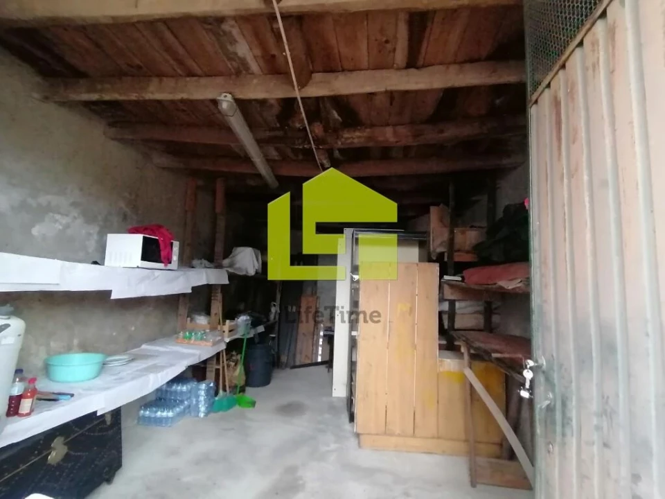 Moradia T2 para Venda em Lamas Foto 12