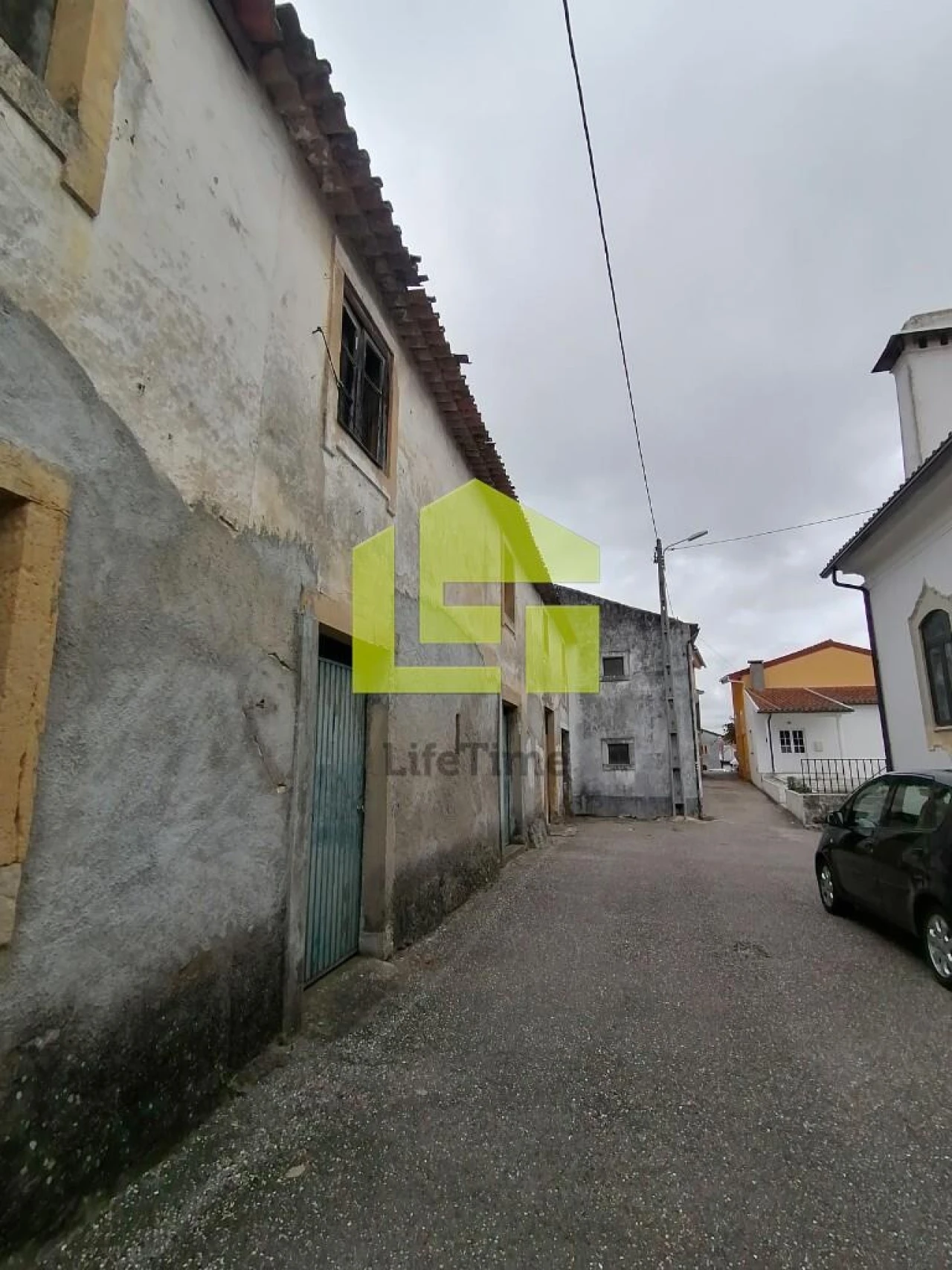 Moradia T2 para Venda em Lamas Foto 6