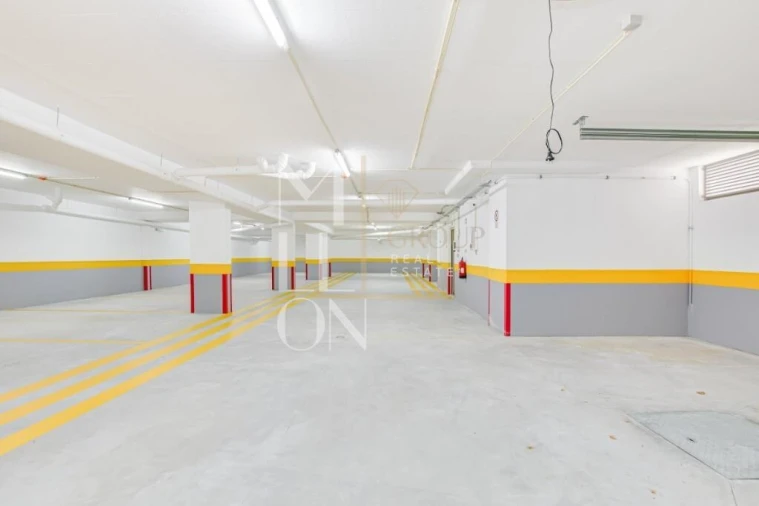 Apartamento T3 para Venda em Carcavelos e Parede Foto 38