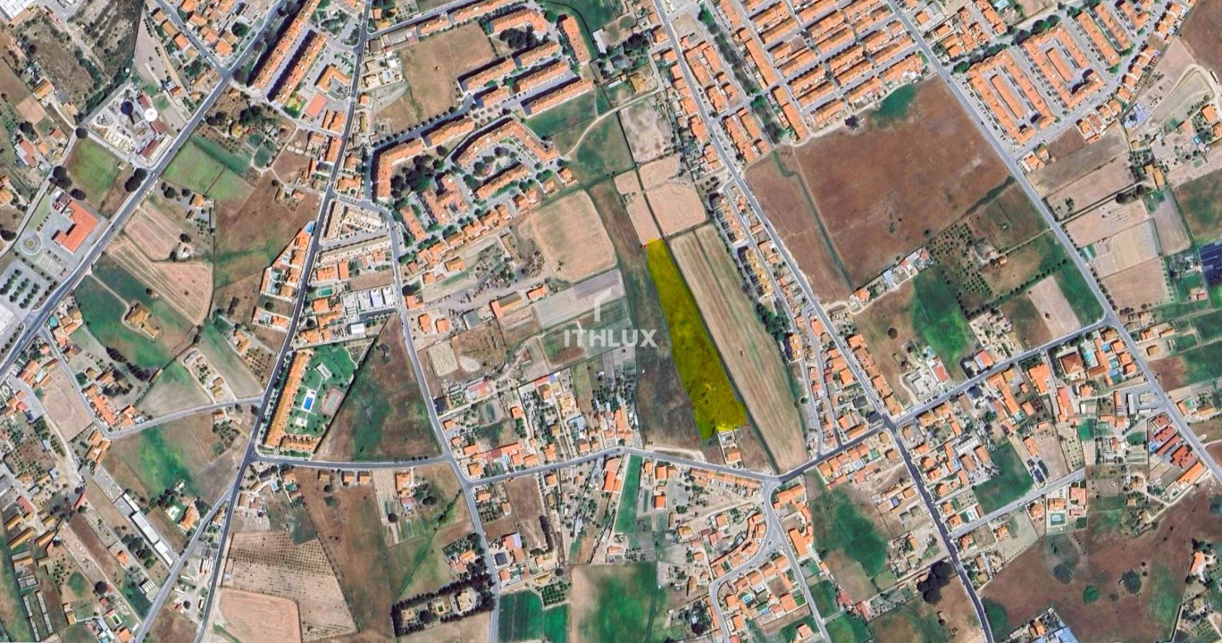 Terreno para Venda em Samora Correia Foto 1
