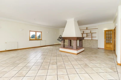 Moradia T5 para Venda em Sesimbra (Castelo)