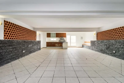 Moradia T5 para Venda em Sesimbra (Castelo)
