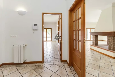 Moradia T5 para Venda em Sesimbra (Castelo)
