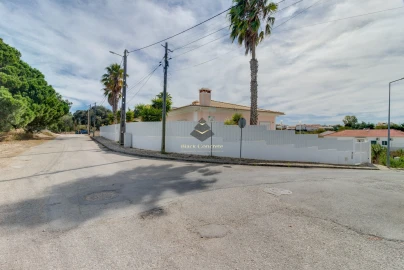 Moradia T5 para Venda em Sesimbra (Castelo)