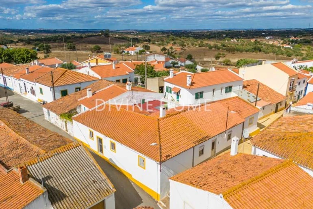 Moradia T2 para Venda em Ourique Foto 4