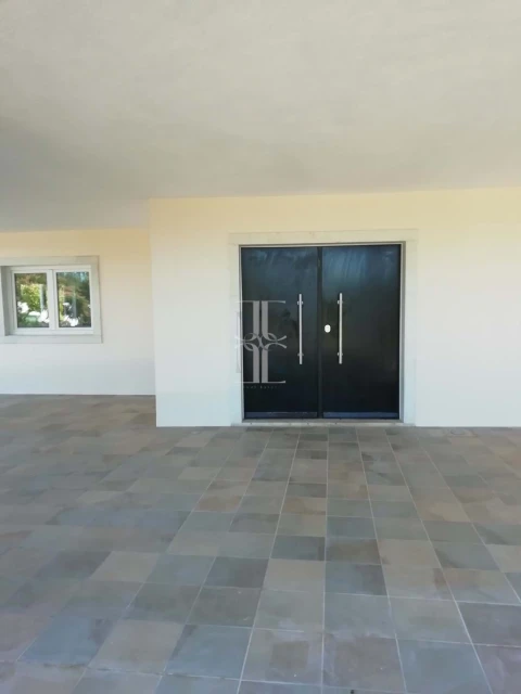 Moradia T4 para Venda em Agualva e Mira-Sintra