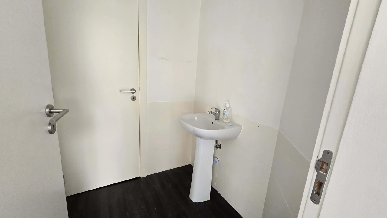 Negócio para Venda em Campolide Foto 6