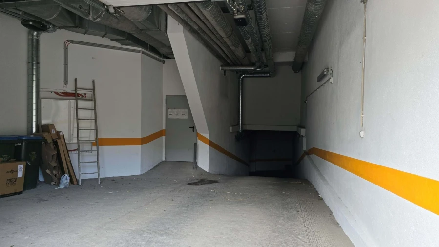 Negócio para Venda em Campolide Foto 14