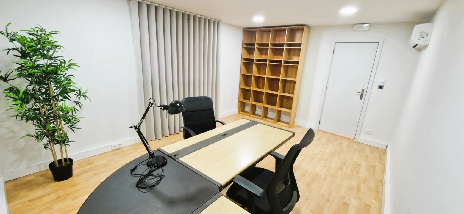 Escritório para Arrendamento em Celeirós, Aveleda e Vimieiro Foto 16