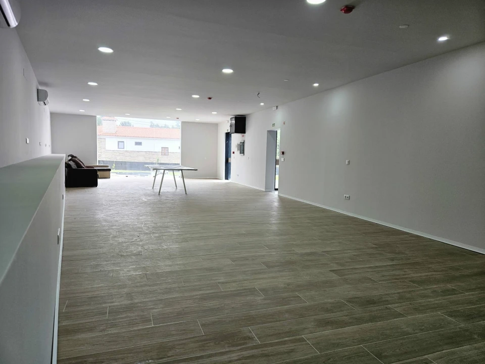 Escritório para Arrendamento em Celeirós, Aveleda e Vimieiro Foto 21