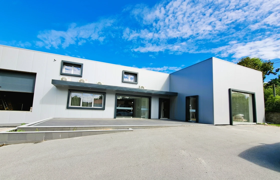 Armazém para Arrendamento em Celeirós, Aveleda e Vimieiro Foto 2