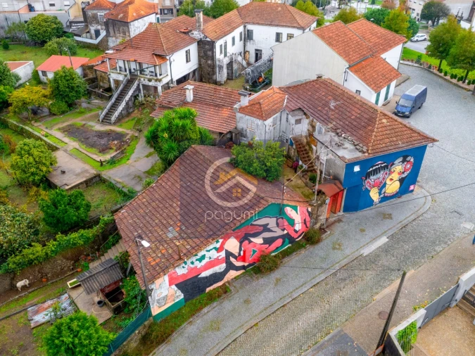 Moradia T8 para Venda em Freamunde Foto 2