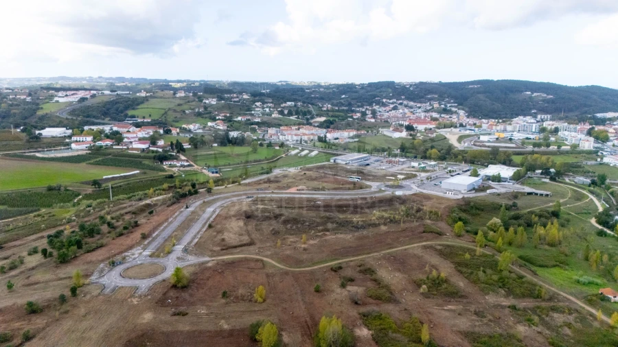 Terreno para Venda em Evora de Alcobaça Foto 4