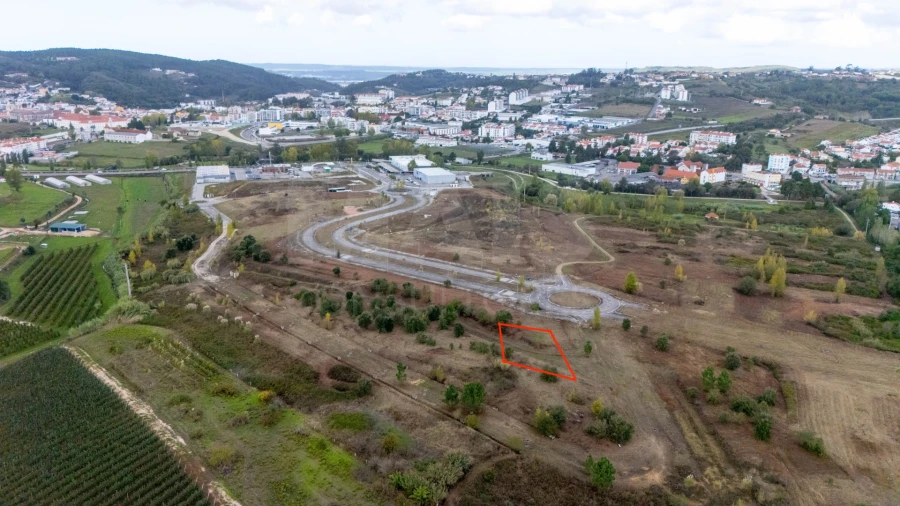 Terreno para Venda em Evora de Alcobaça