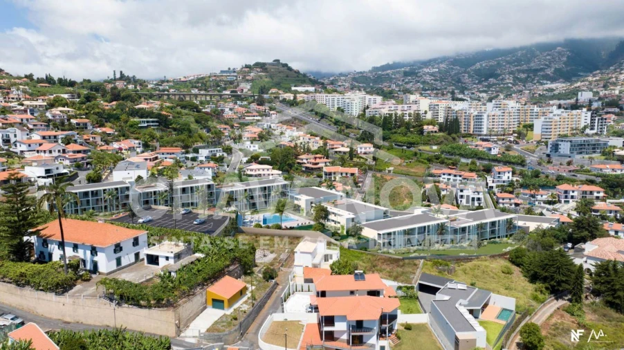 Apartamento T1 para Venda em São Martinho Foto 19