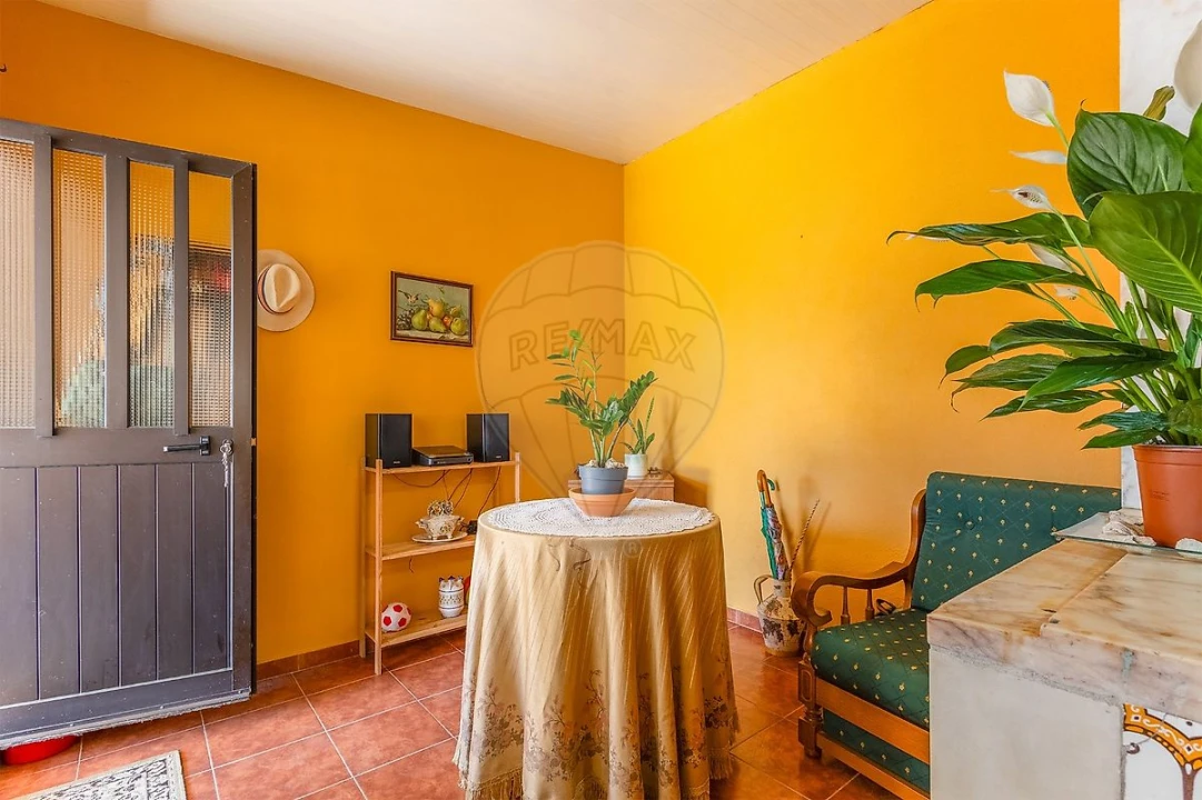 Moradia T4 para Venda em Vale da Pedra Foto 7