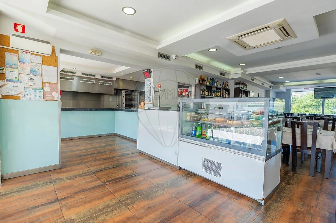 Negócio para Venda em Oldrões Foto 2