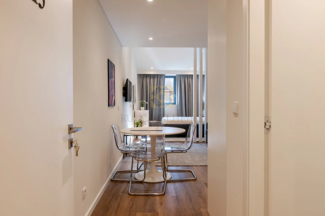Apartamento T1 para Venda em Cedofeita, Santo Ildefonso, Sé, Miragaia, São Nicolau e Vitória Foto 10