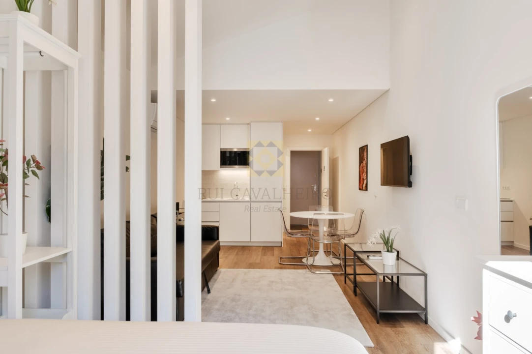 Apartamento T1 para Venda em Cedofeita, Santo Ildefonso, Sé, Miragaia, São Nicolau e Vitória Foto 17