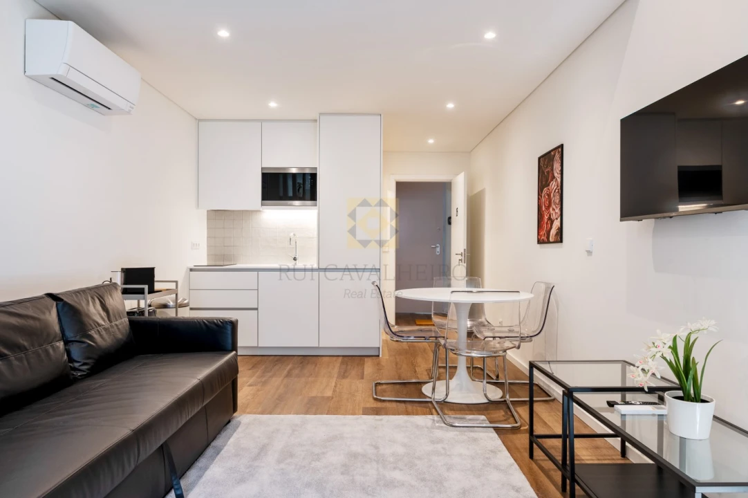 Apartamento T1 para Venda em Cedofeita, Santo Ildefonso, Sé, Miragaia, São Nicolau e Vitória Foto 19