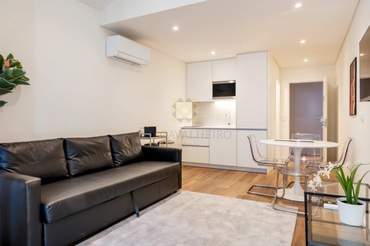Apartamento T1 para Venda em Cedofeita, Santo Ildefonso, Sé, Miragaia, São Nicolau e Vitória Foto 18