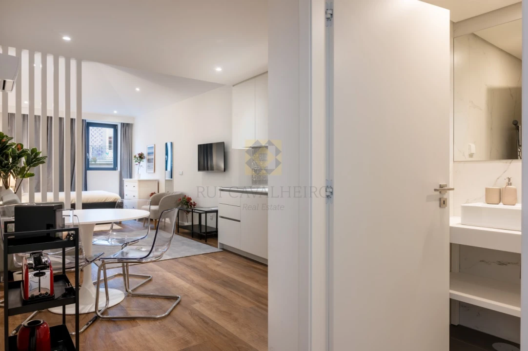 Apartamento T1 para Venda em Cedofeita, Santo Ildefonso, Sé, Miragaia, São Nicolau e Vitória Foto 10