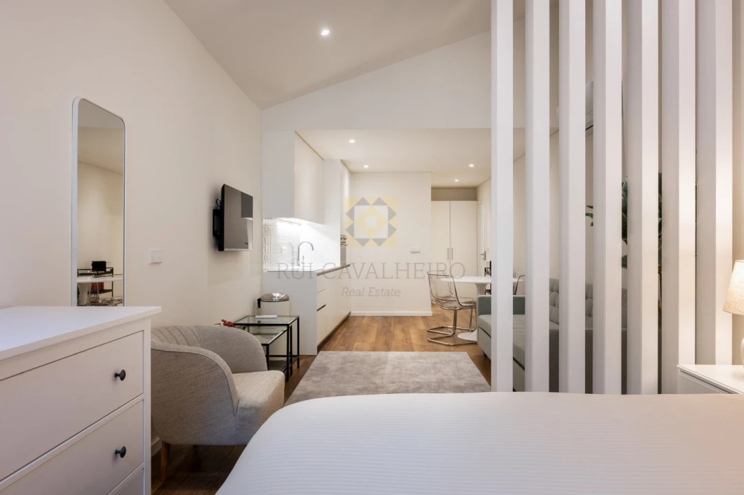 Apartamento T1 para Venda em Cedofeita, Santo Ildefonso, Sé, Miragaia, São Nicolau e Vitória Foto 18