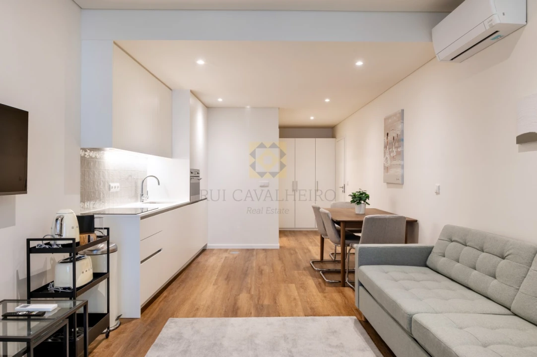 Apartamento T1 para Venda em Cedofeita, Santo Ildefonso, Sé, Miragaia, São Nicolau e Vitória Foto 18