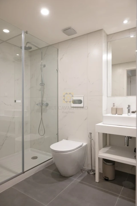 Apartamento T1 para Venda em Cedofeita, Santo Ildefonso, Sé, Miragaia, São Nicolau e Vitória