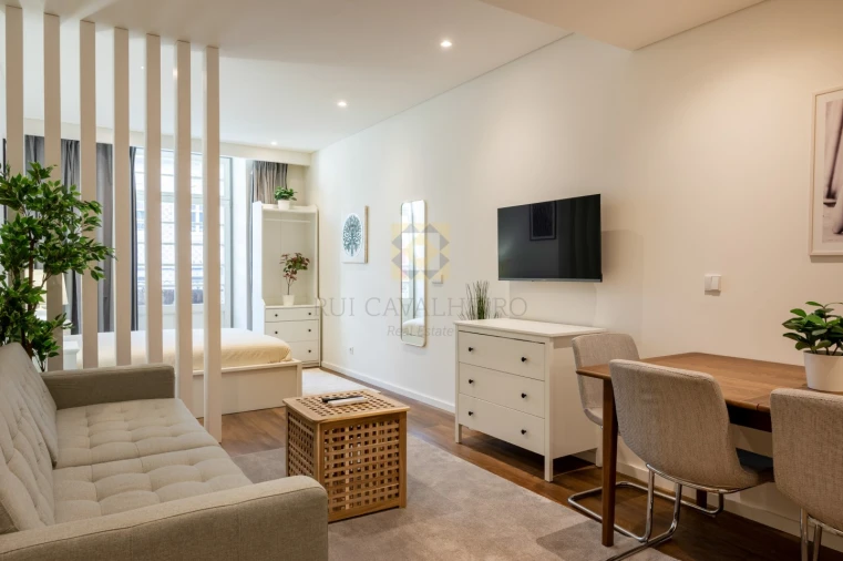 Apartamento T1 para Venda em Cedofeita, Santo Ildefonso, Sé, Miragaia, São Nicolau e Vitória Foto 27