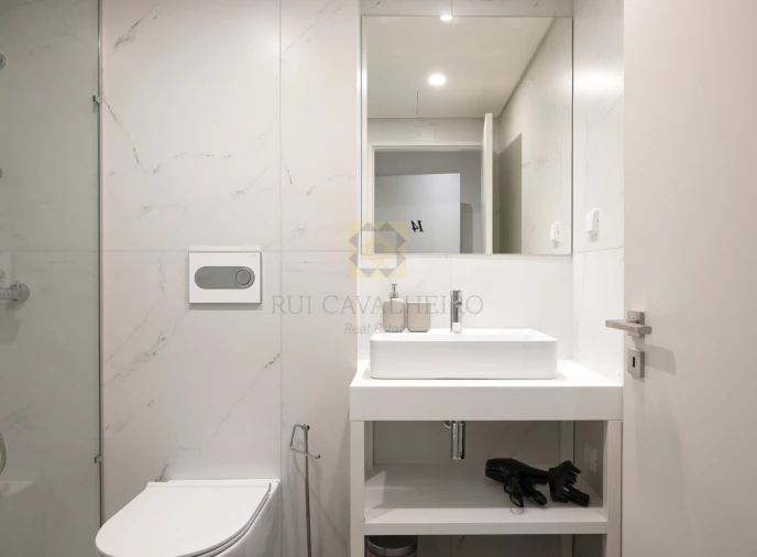 Apartamento T1 para Venda em Cedofeita, Santo Ildefonso, Sé, Miragaia, São Nicolau e Vitória Foto 34