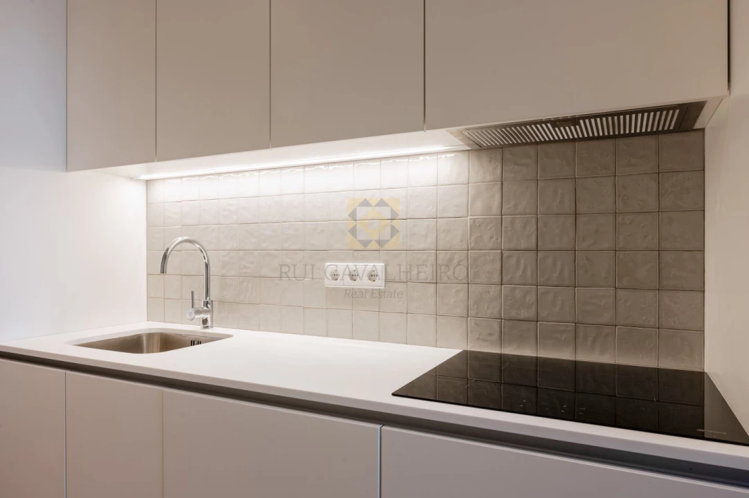 Apartamento T2 para Venda em Cedofeita, Santo Ildefonso, Sé, Miragaia, São Nicolau e Vitória Foto 40
