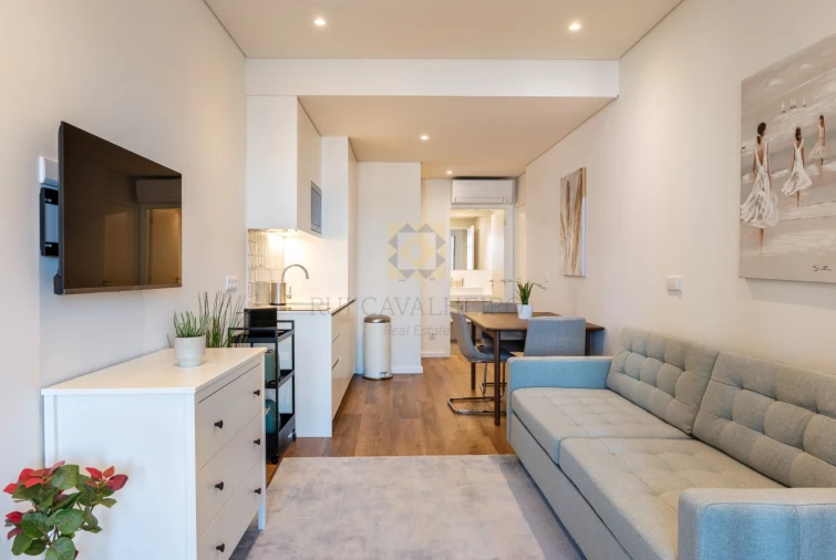 Apartamento T2 para Venda em Cedofeita, Santo Ildefonso, Sé, Miragaia, São Nicolau e Vitória Foto 17