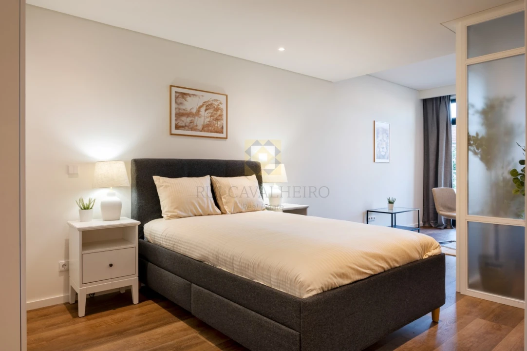 Apartamento T2 para Venda em Cedofeita, Santo Ildefonso, Sé, Miragaia, São Nicolau e Vitória Foto 20