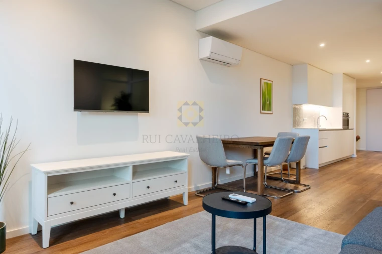 Apartamento T2 para Venda em Cedofeita, Santo Ildefonso, Sé, Miragaia, São Nicolau e Vitória Foto 15