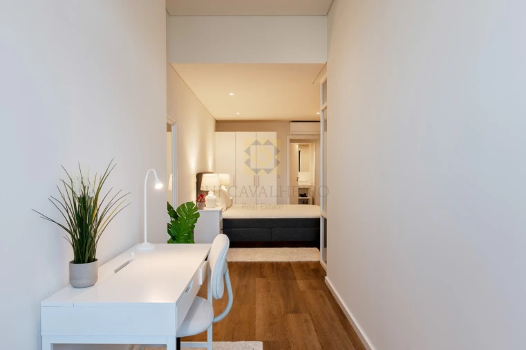 Apartamento T2 para Venda em Cedofeita, Santo Ildefonso, Sé, Miragaia, São Nicolau e Vitória Foto 34